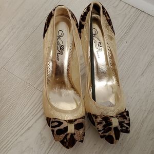 Wild Rose Leopard/Beige Heels